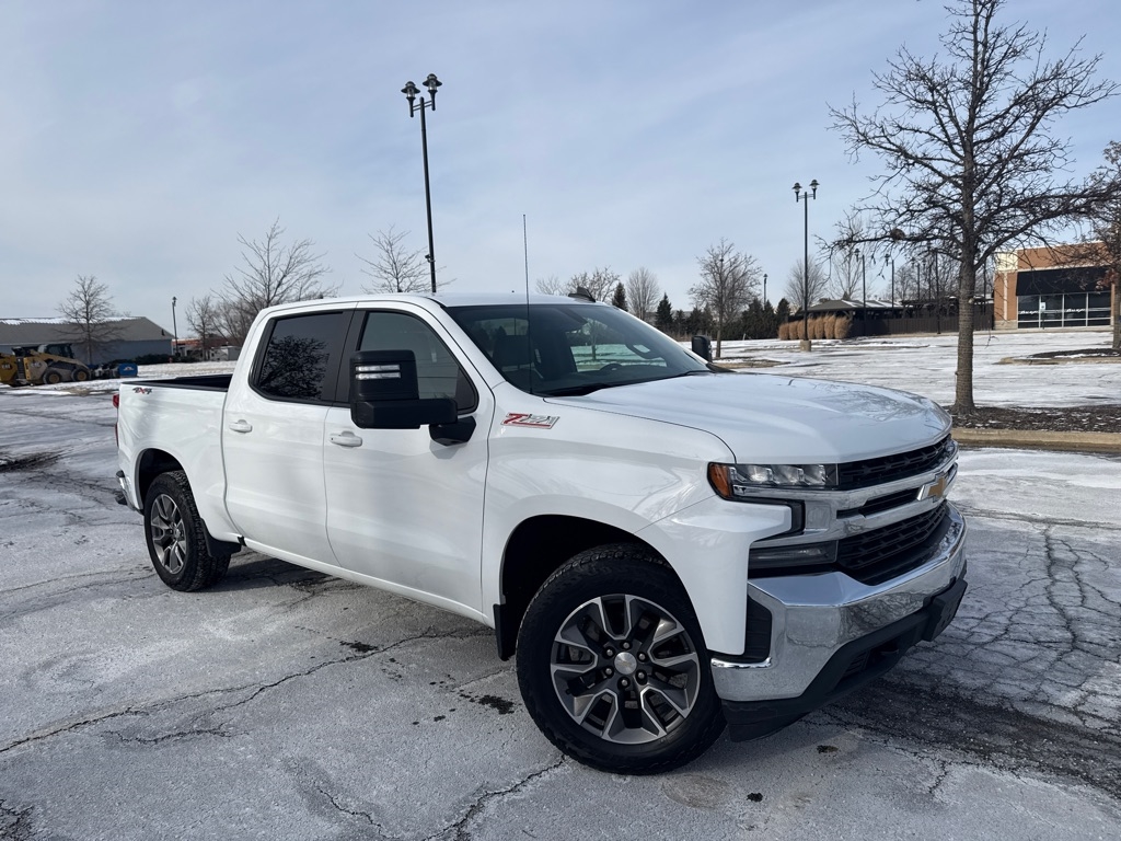 Chevrolet Silverado 1500 LT Crew Cab 4WD 2020