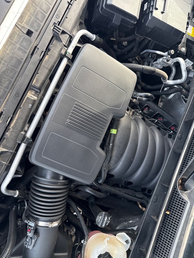 Chevrolet Silverado 1500 LT Crew Cab 4WD 2020