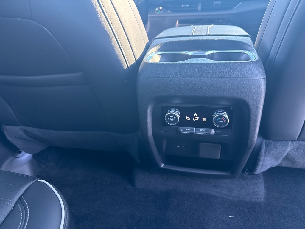 Buick Enclave Sport Touring AWD 2025