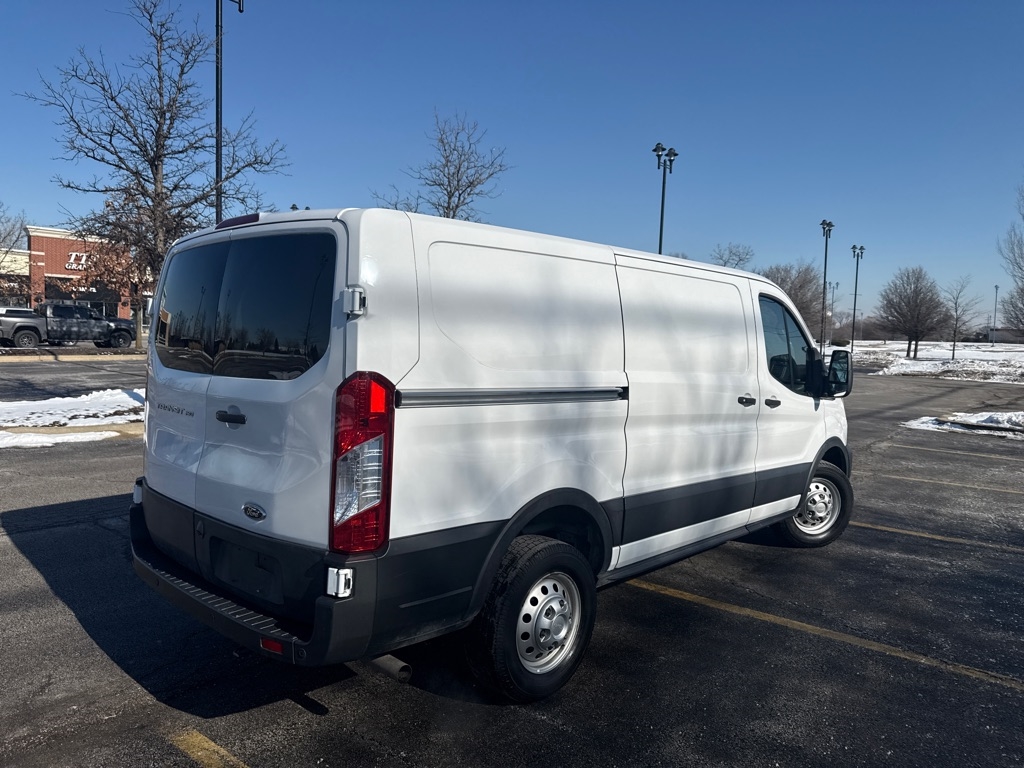Ford Transit 150 Van Low Roof w/Sliding Pass. 130-in. WB 2022