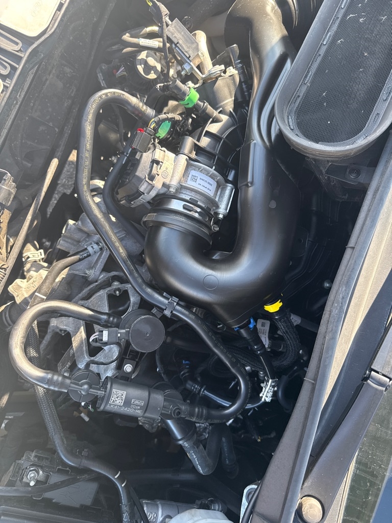 Ford Transit 150 Van Low Roof w/Sliding Pass. 130-in. WB 2022