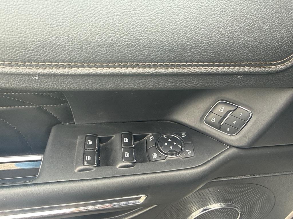 Ford Expedition MAX Platinum 4WD 2019