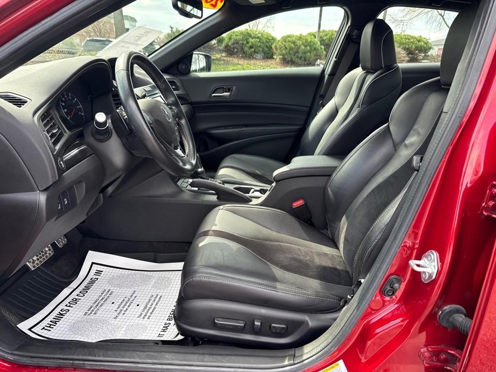 Acura ILX 8-Spd AT w/ Premium & A-SPEC Packages 2021