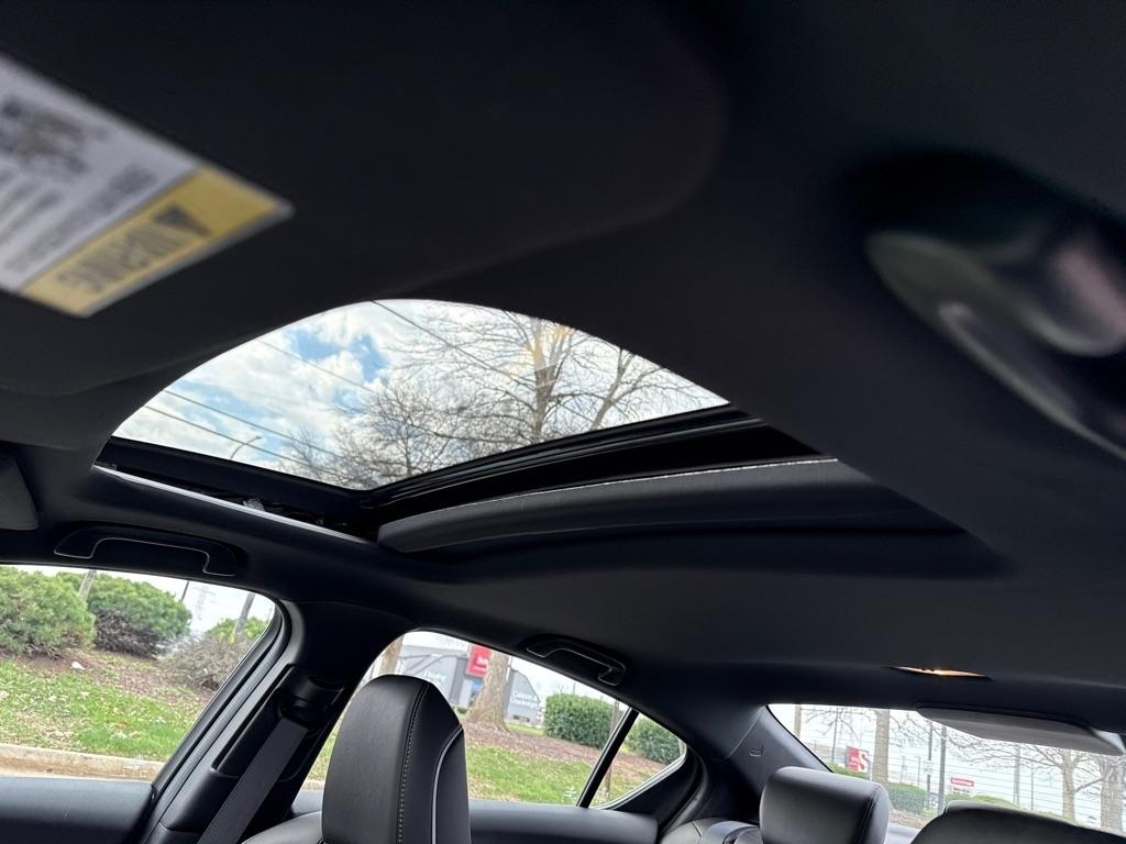 Acura ILX 8-Spd AT w/ Premium & A-SPEC Packages 2021