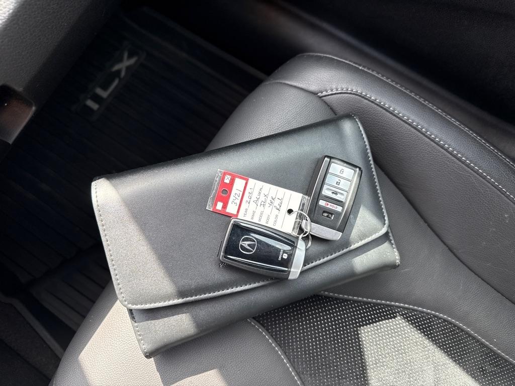 Acura ILX 8-Spd AT w/ Premium & A-SPEC Packages 2021
