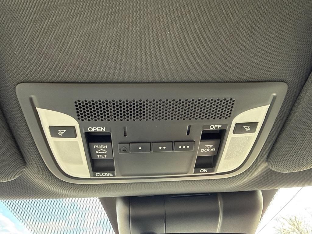 Acura ILX 8-Spd AT w/ Premium & A-SPEC Packages 2021