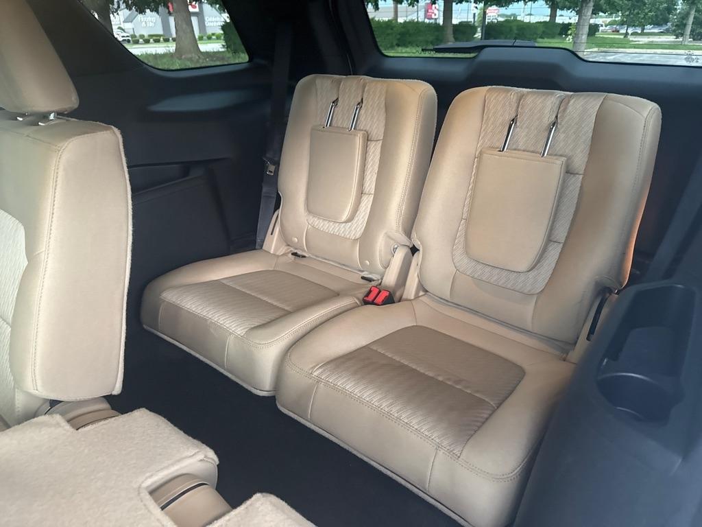 Ford Explorer Base 4WD 2017