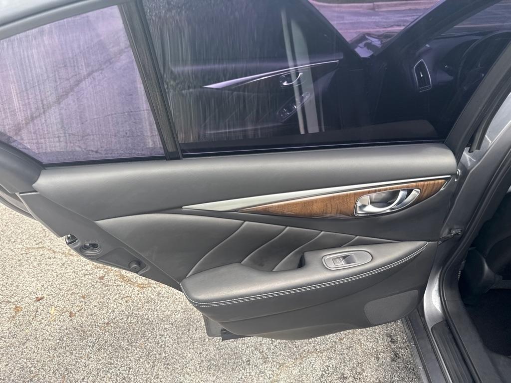 Infiniti Q50 3.0t LUXE AWD 2018
