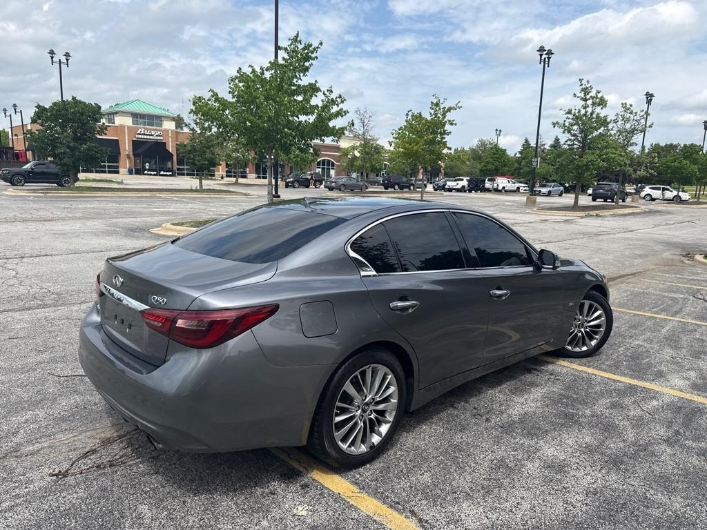 Infiniti Q50 3.0t LUXE AWD 2018