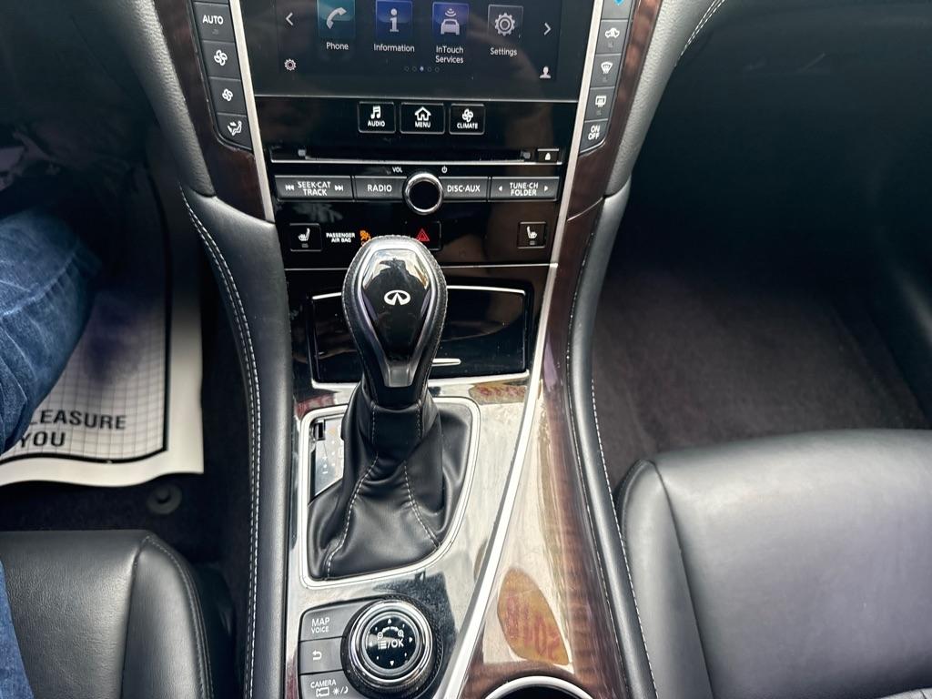 Infiniti Q50 3.0t LUXE AWD 2018