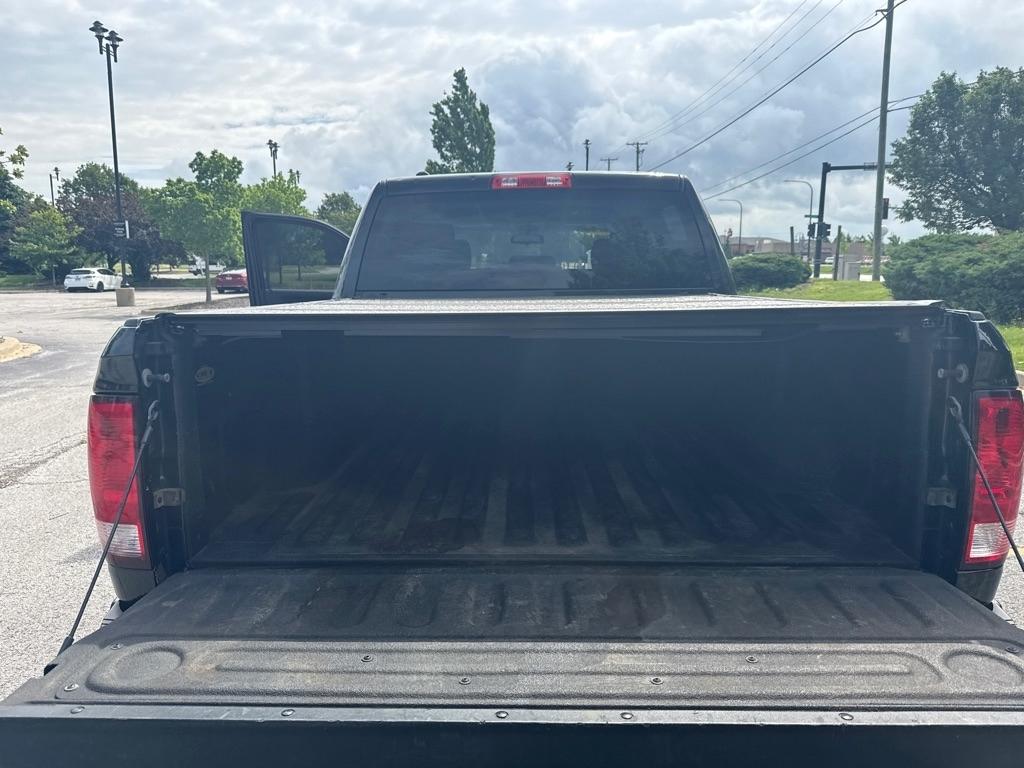 RAM 1500 Tradesman Crew Cab SWB 4WD 2017