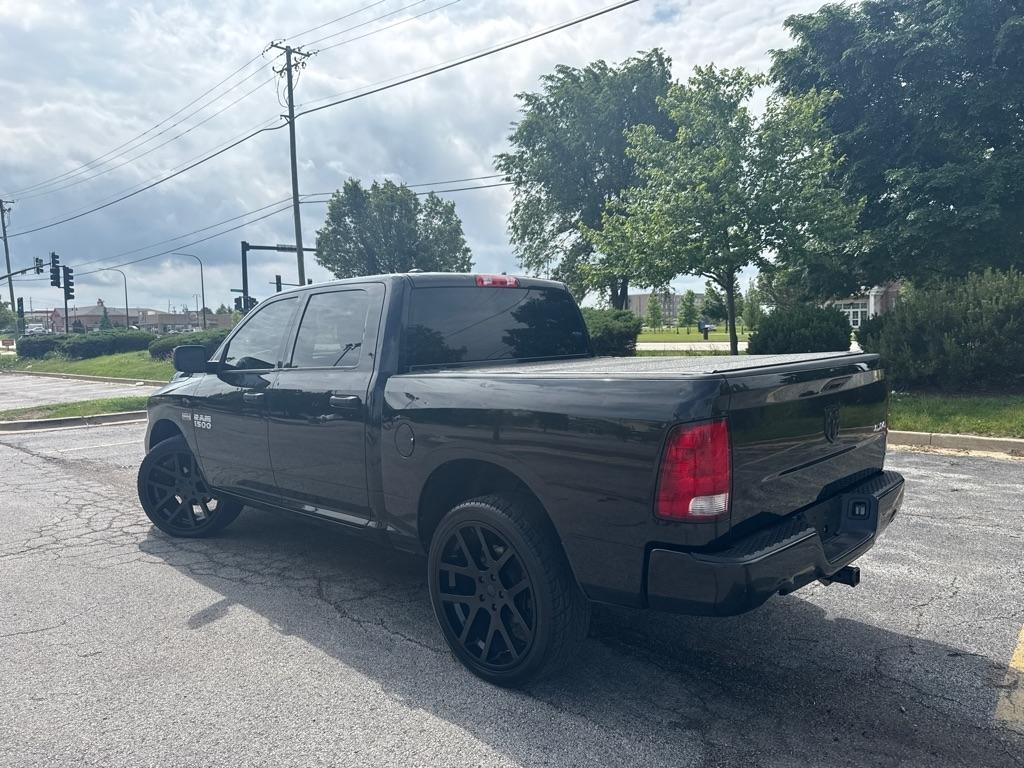 RAM 1500 Tradesman Crew Cab SWB 4WD 2017
