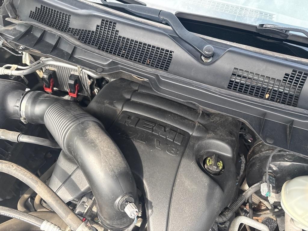 RAM 1500 Tradesman Crew Cab SWB 4WD 2017