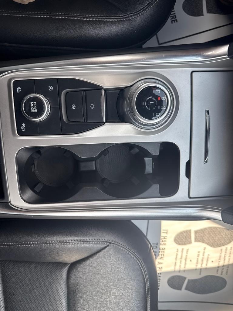 Ford Explorer  2023