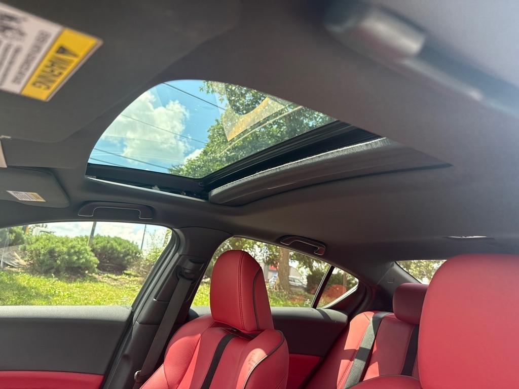 Acura ILX 8-Spd AT w/ Premium & A-SPEC Packages 2022