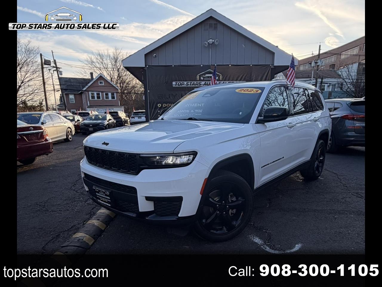 2023 Jeep Grand Cherokee L Laredo 4WD