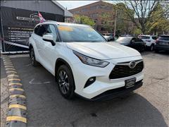 2020 Toyota Highlander 