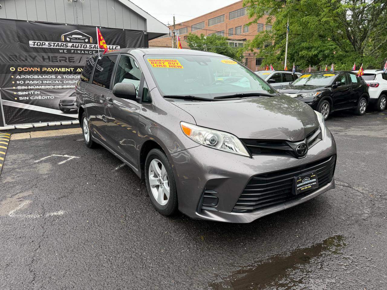2020 Toyota Sienna L V6 7-Passenger FWD's photo