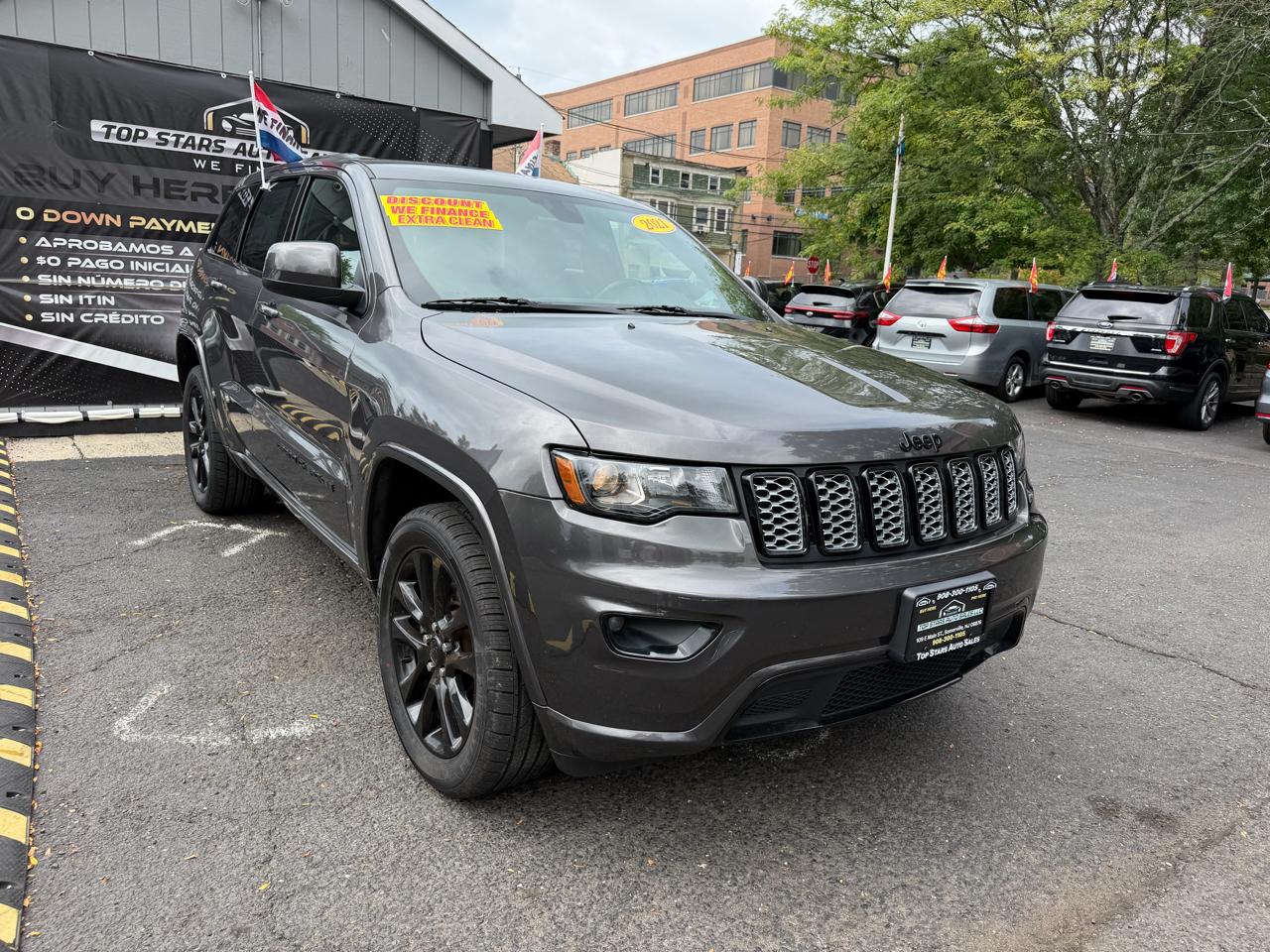 2021 Jeep Grand Cherokee Laredo E 4WD