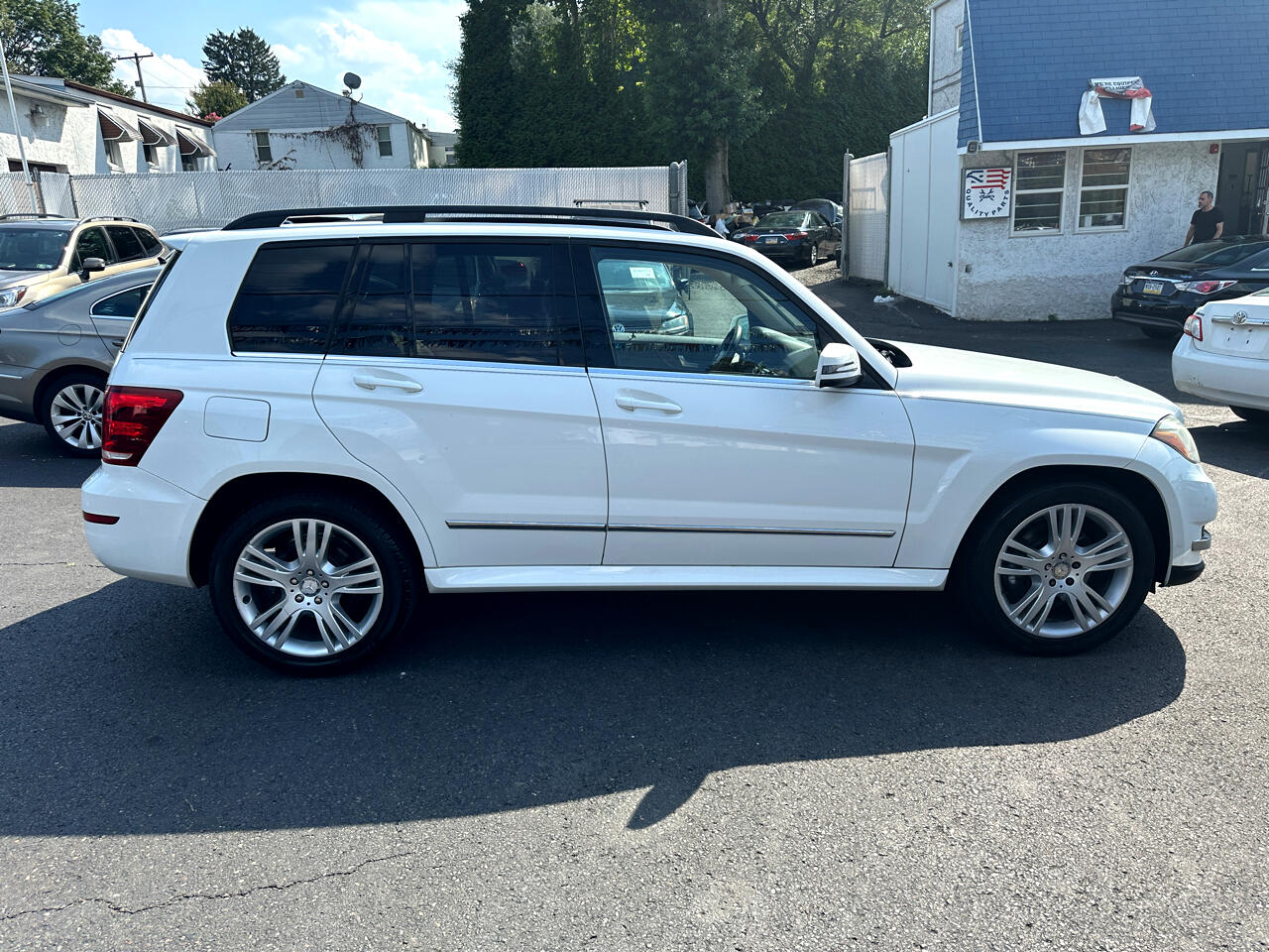 Mercedes-Benz GLK-Class 4MATIC 4dr GLK 350 2014 Mercedes-Benz GLK-Class 4MATIC 4dr GLK 350 2014