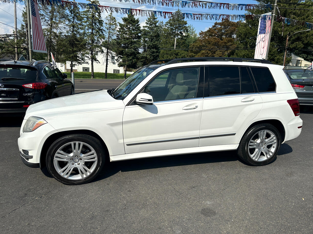 Mercedes-Benz GLK-Class 4MATIC 4dr GLK 350 2014 Mercedes-Benz GLK-Class 4MATIC 4dr GLK 350 2014