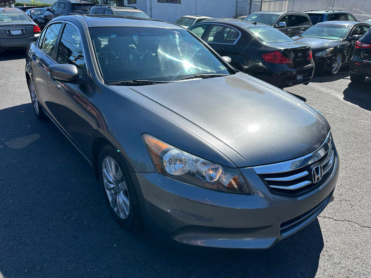 2011 Honda Accord EX-L photo 2
