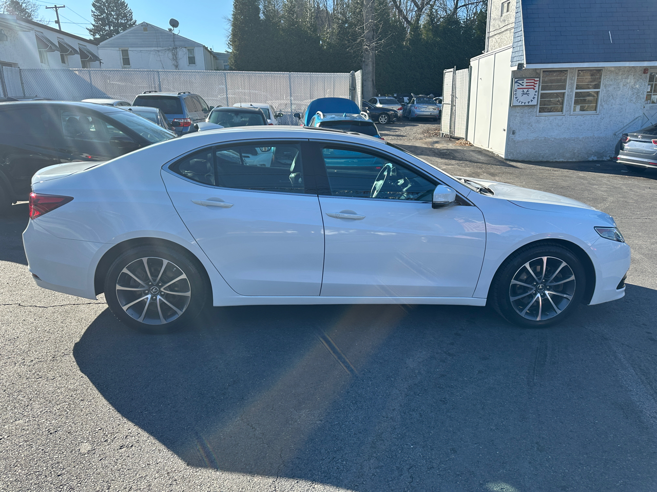 Acura TLX 4dr Sdn SH-AWD V6 Tech 2016