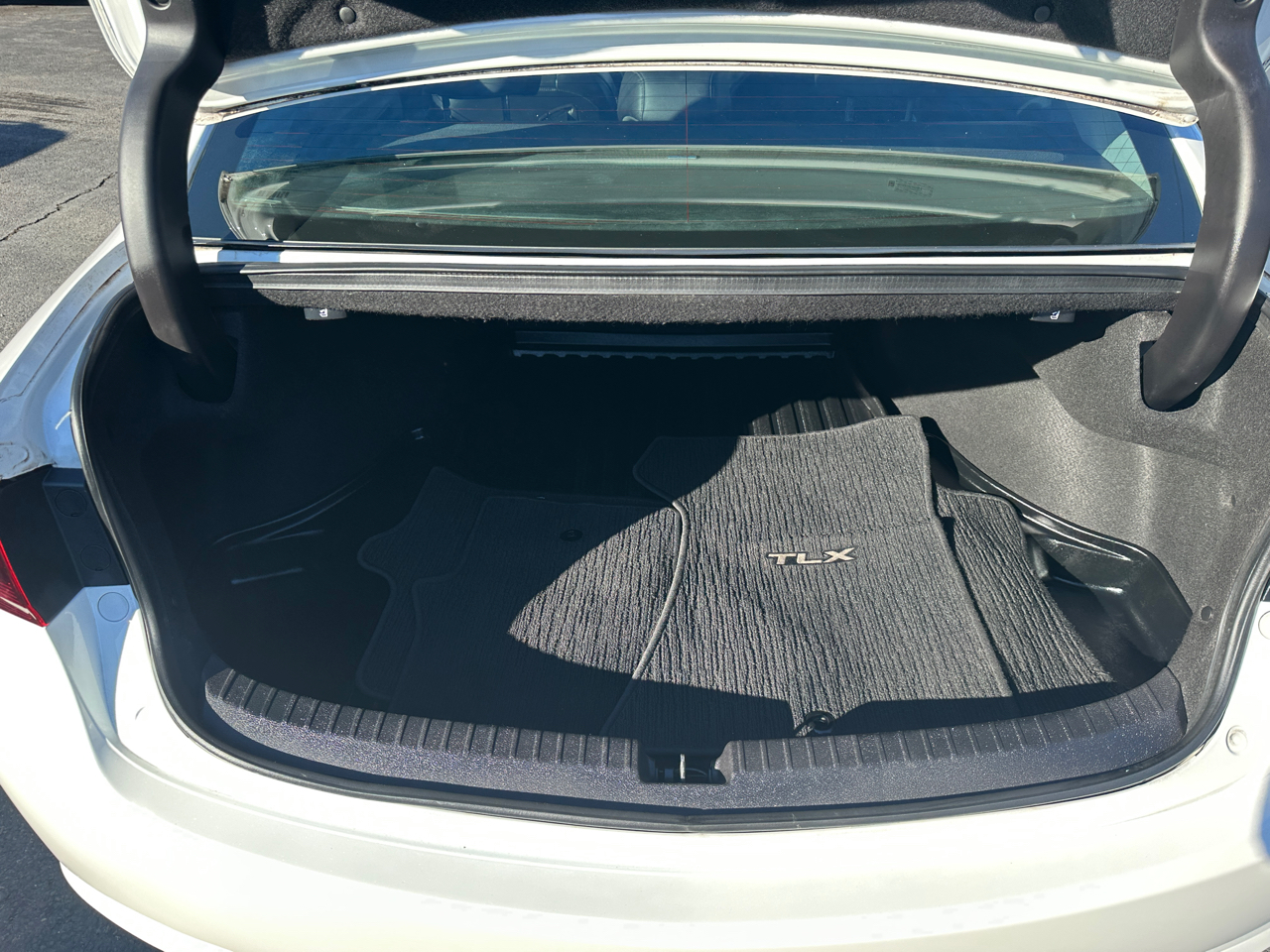 Acura TLX 4dr Sdn SH-AWD V6 Tech 2016