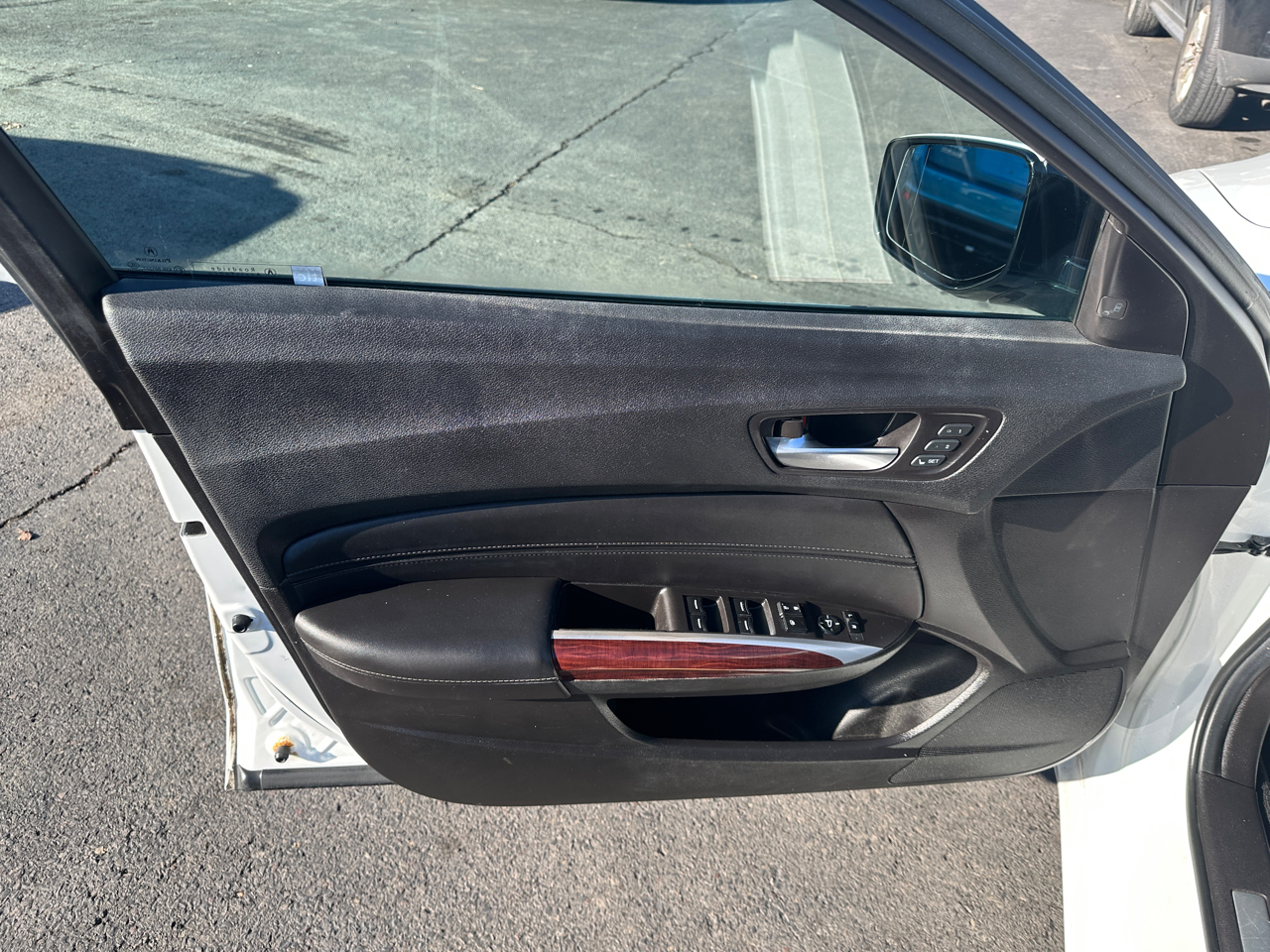 Acura TLX 4dr Sdn SH-AWD V6 Tech 2016