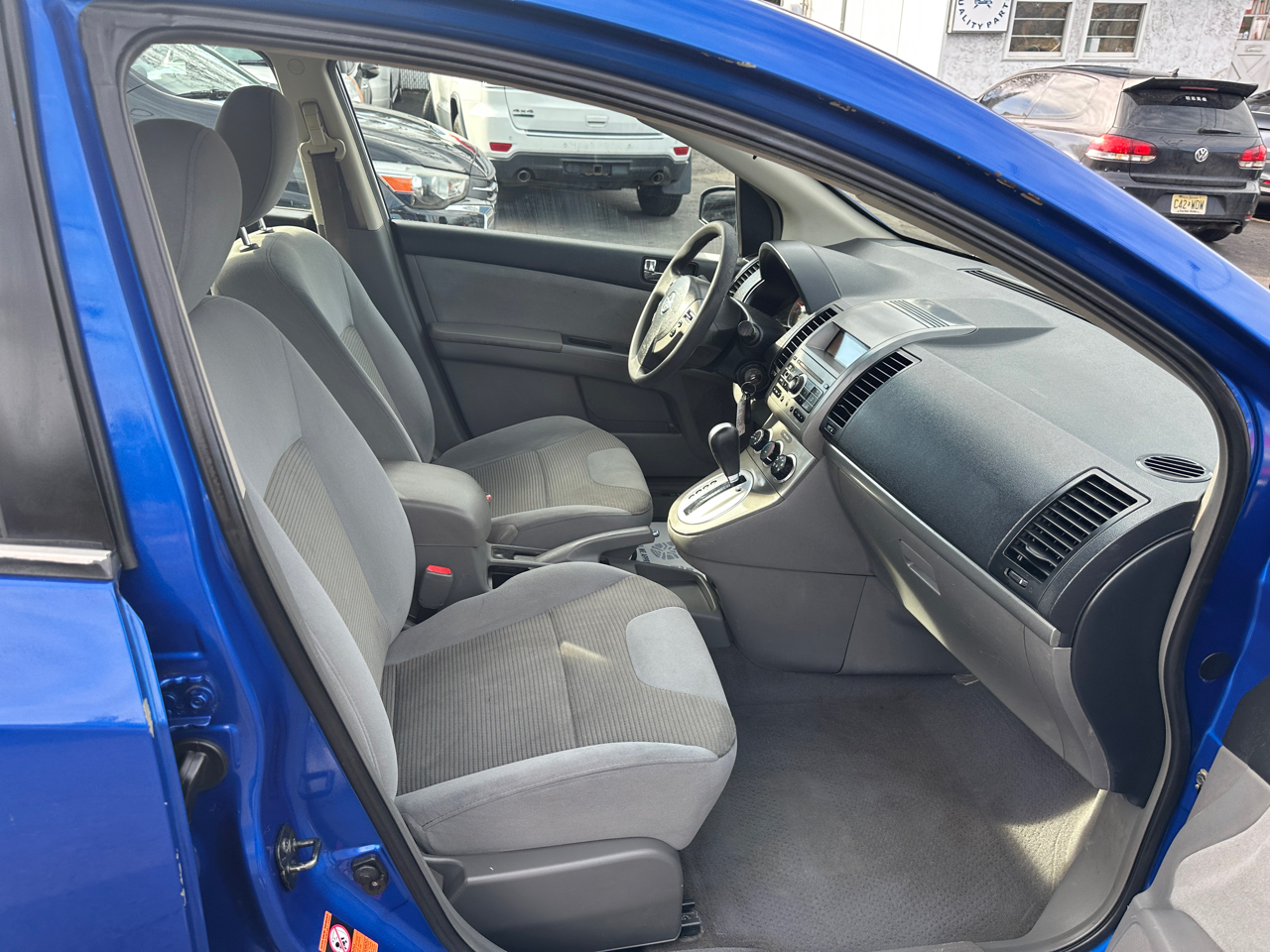 Nissan Sentra 4dr Sdn I4 CVT 2.0 SR FE+ 2009