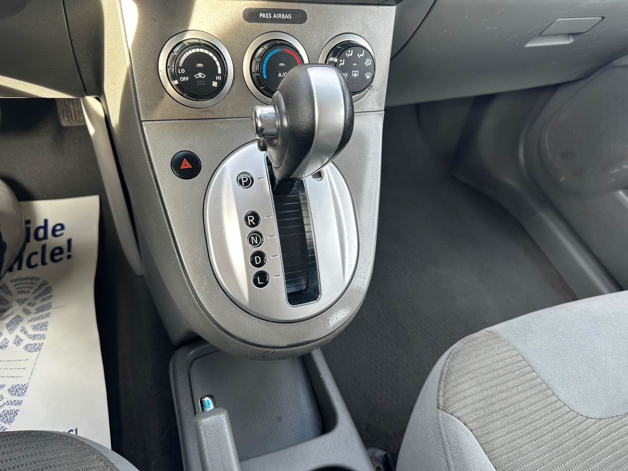 Nissan Sentra 4dr Sdn I4 CVT 2.0 SR FE+ 2009