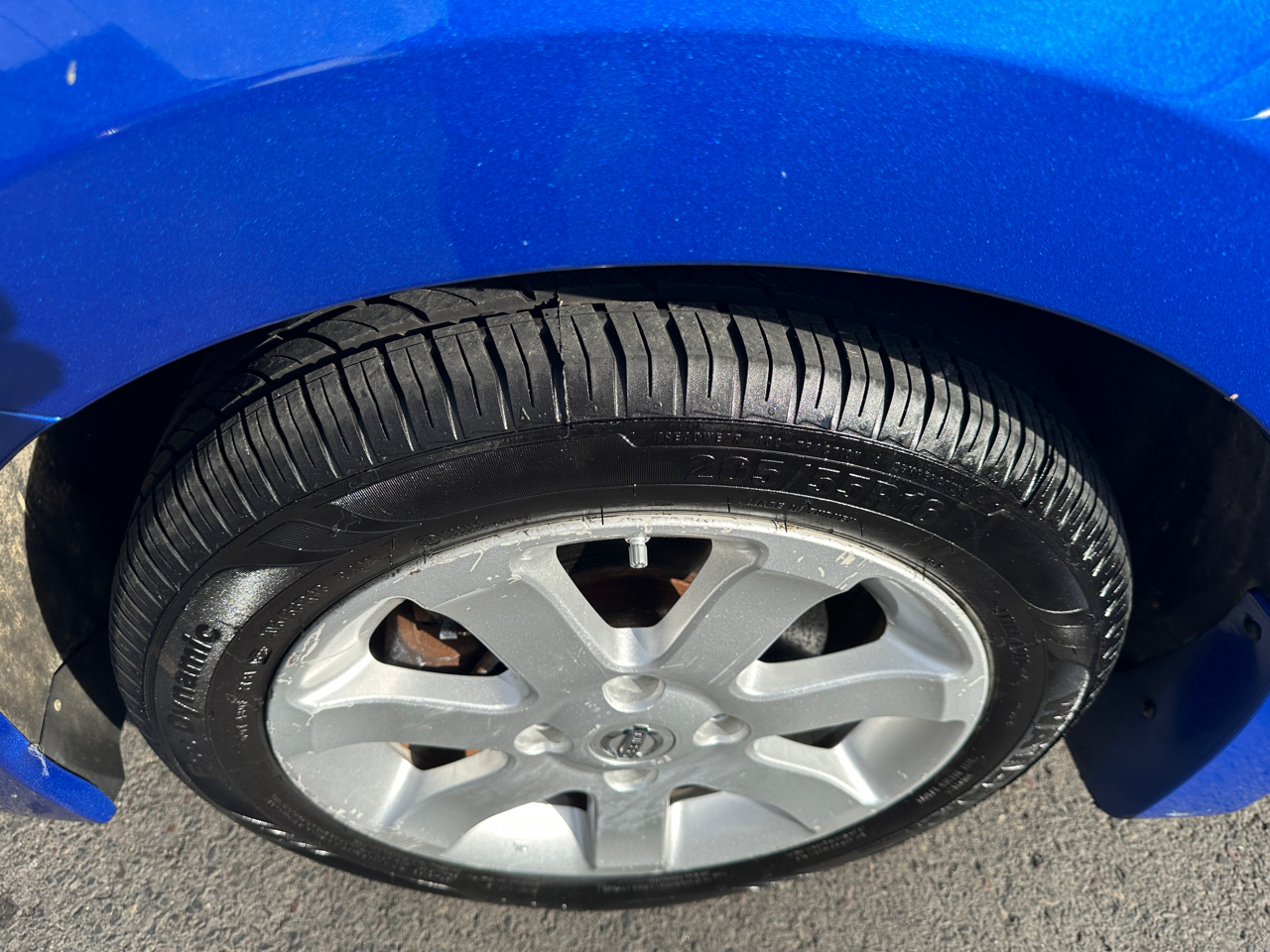 Nissan Sentra 4dr Sdn I4 CVT 2.0 SR FE+ 2009