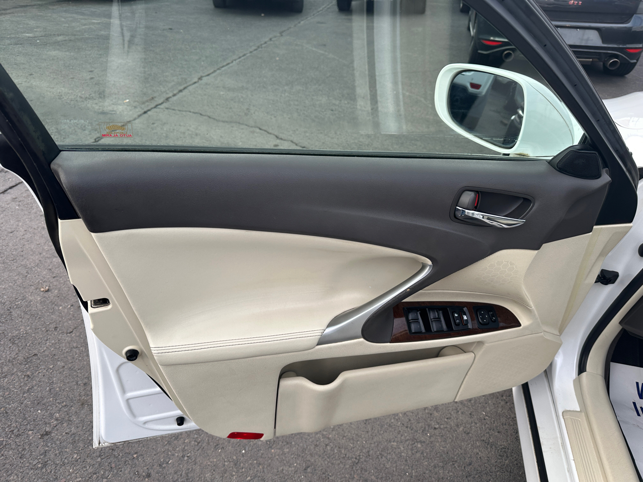 Lexus IS 350 4dr Sdn 2010