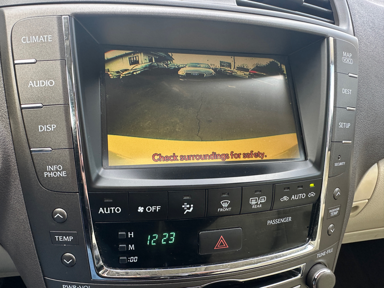 Lexus IS 350 4dr Sdn 2010