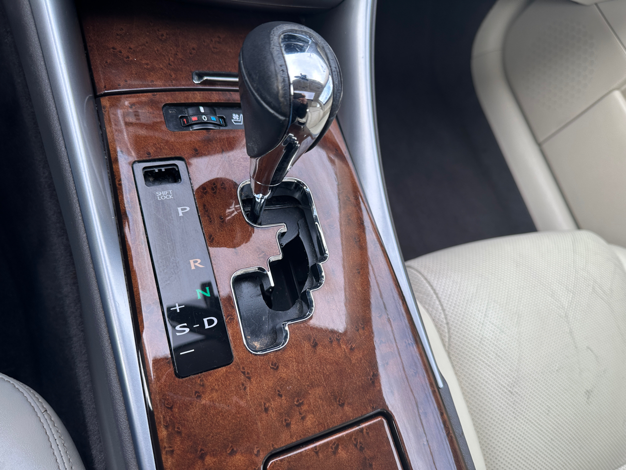 Lexus IS 350 4dr Sdn 2010