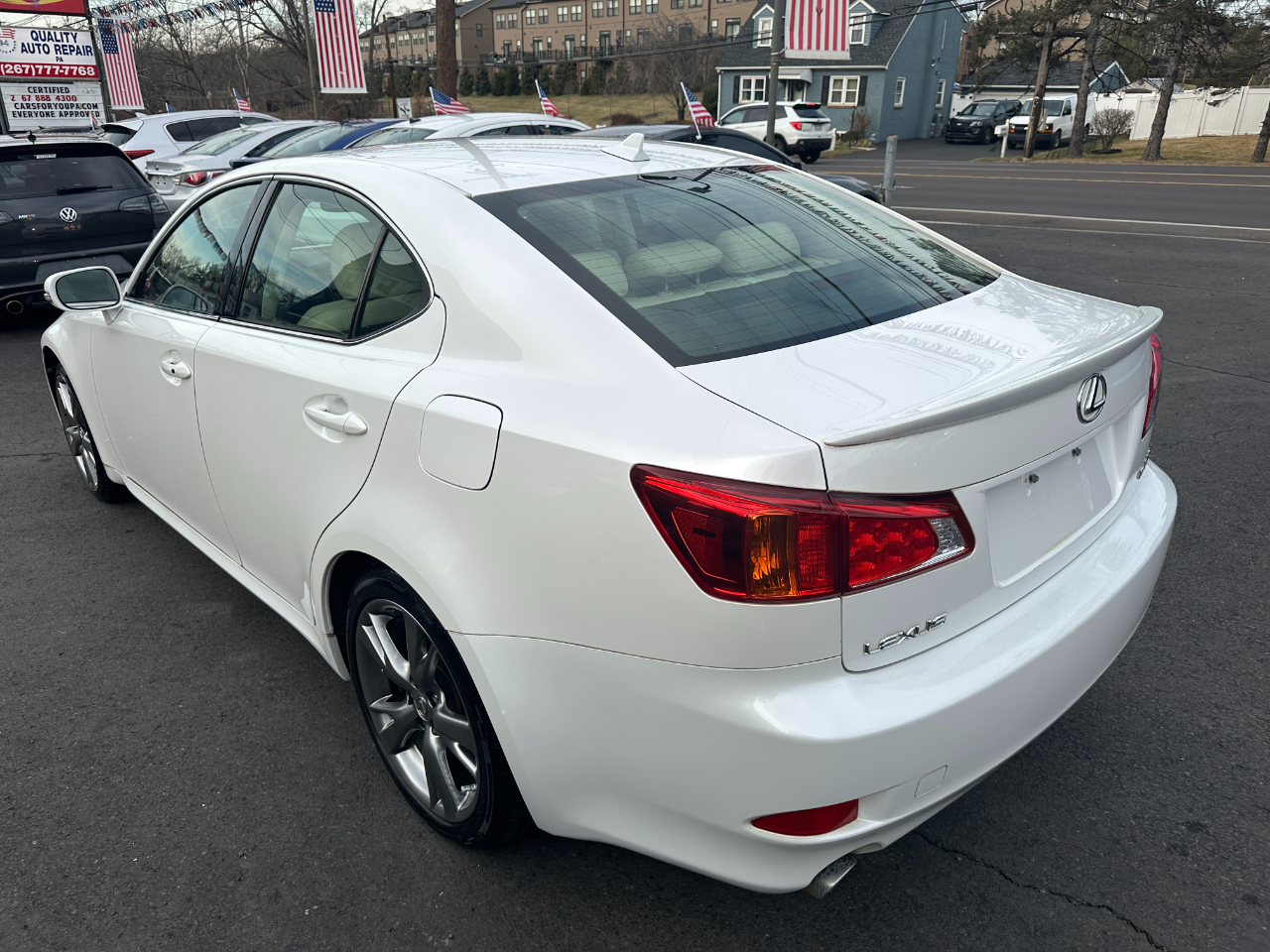 Lexus IS 350 4dr Sdn 2010