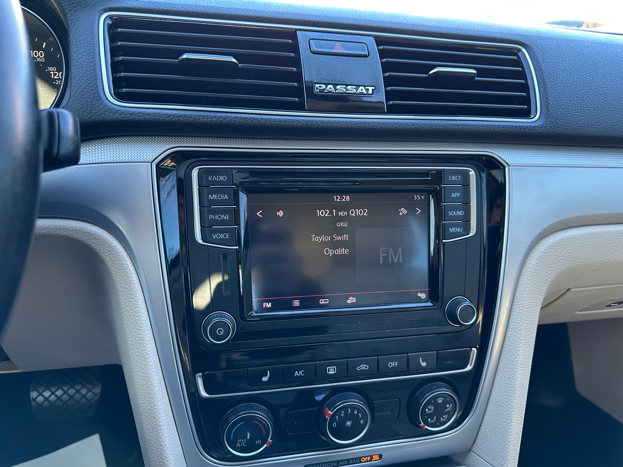 Volkswagen Passat 2.0T Wolfsburg Edition Auto 2019