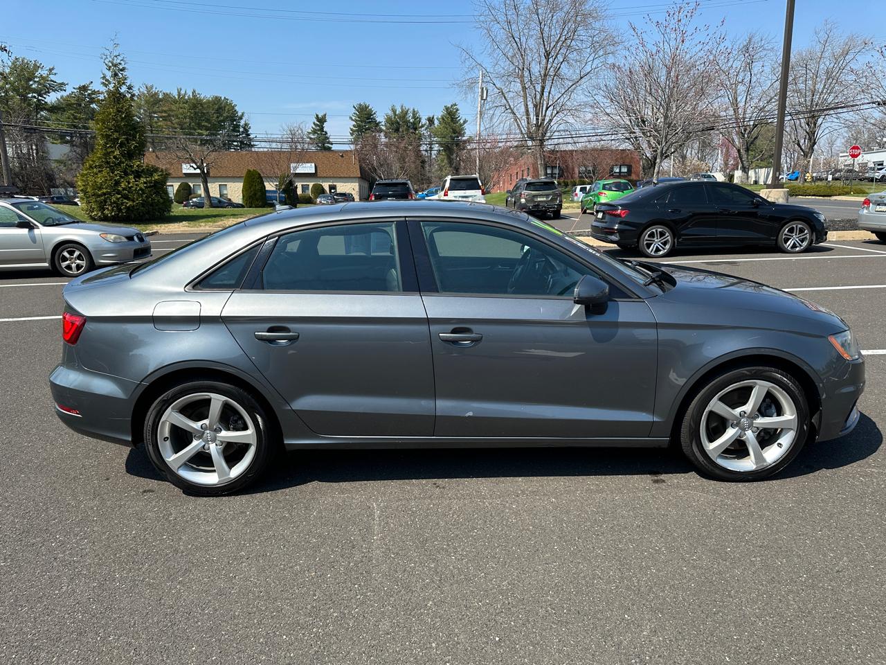 Audi A3  2016