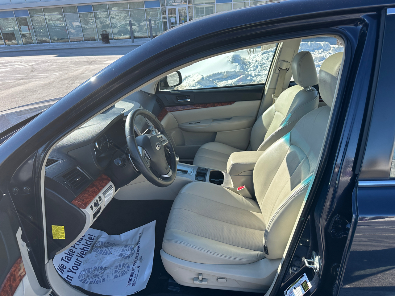 Subaru Legacy 4dr Sdn H4 Auto 2.5i Limited 2012