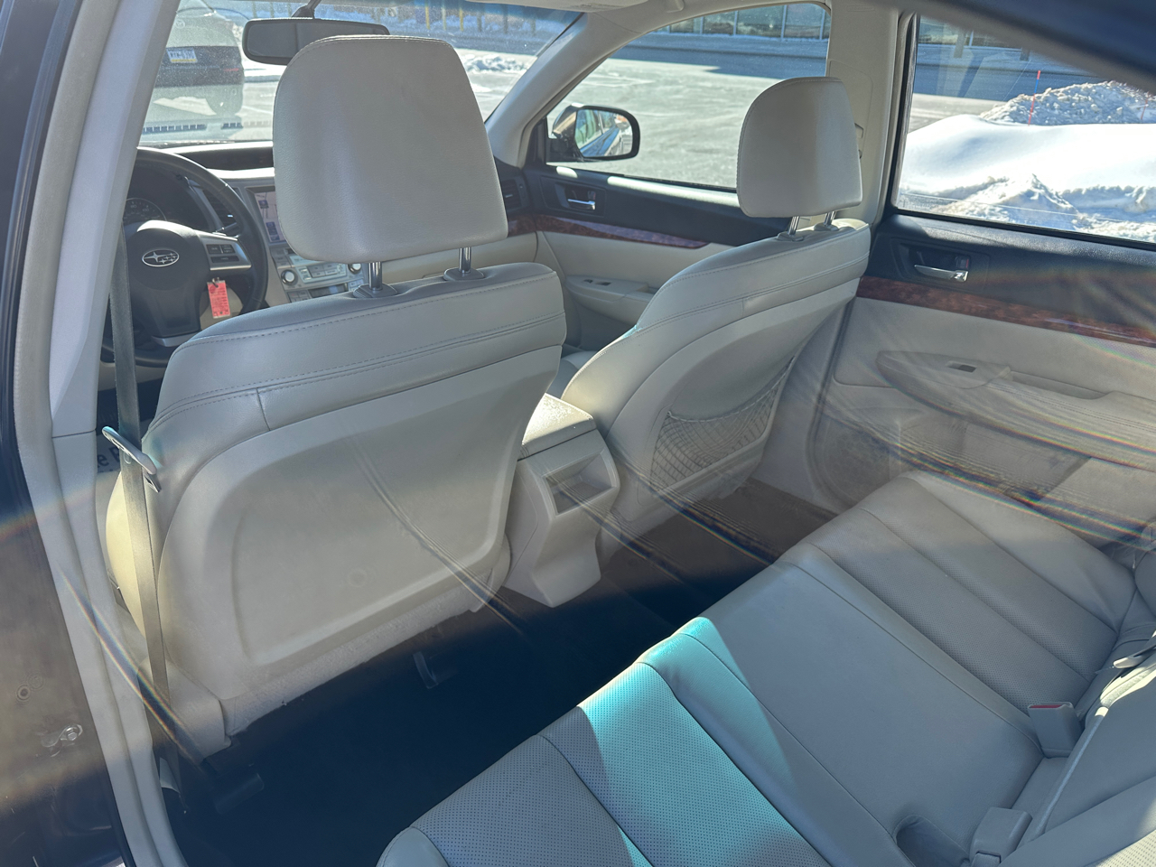 Subaru Legacy 4dr Sdn H4 Auto 2.5i Limited 2012