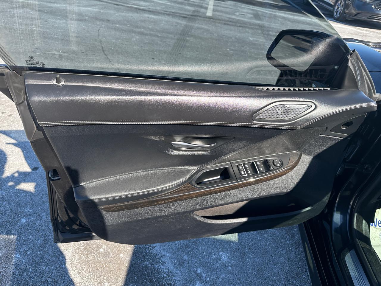 BMW 6 Series 4dr Sdn 640i xDrive AWD Gran Coupe 2015