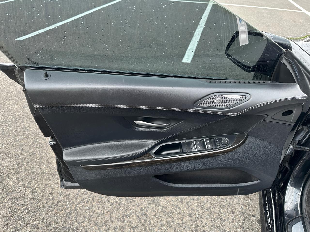 BMW 6 Series 4dr Sdn 640i xDrive AWD Gran Coupe 2015