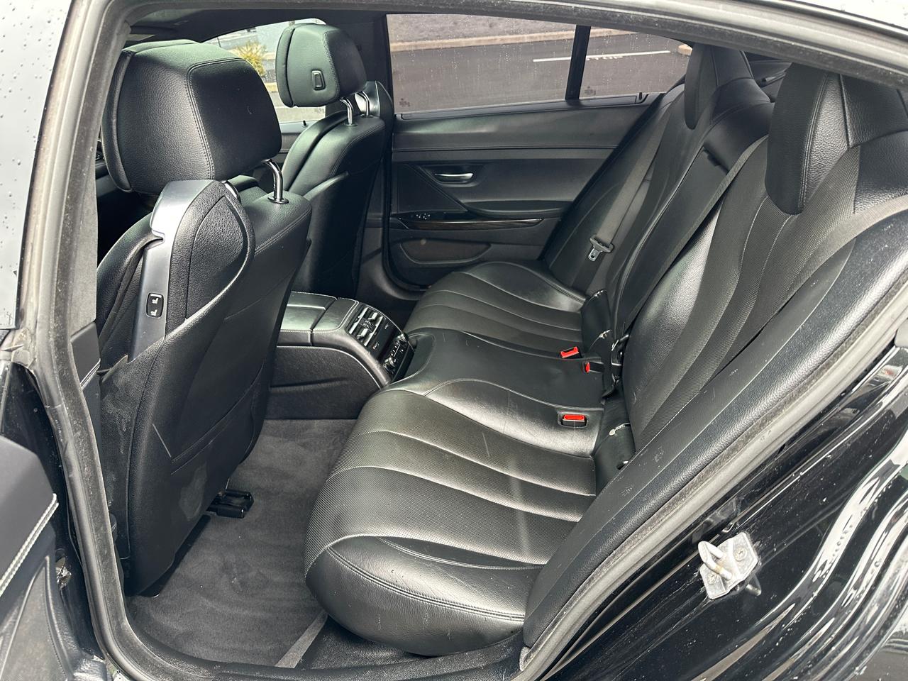 BMW 6 Series 4dr Sdn 640i xDrive AWD Gran Coupe 2015