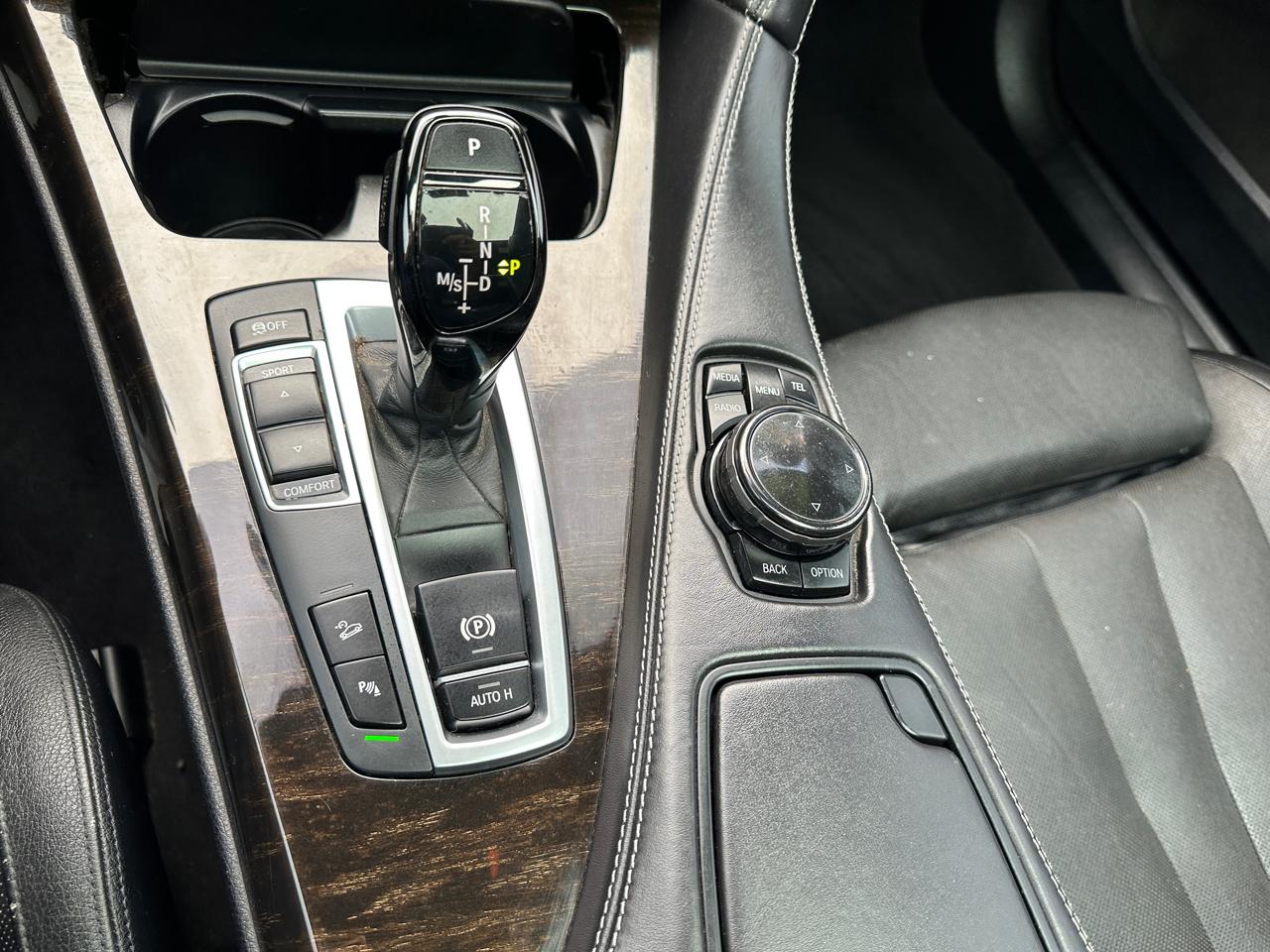 BMW 6 Series 4dr Sdn 640i xDrive AWD Gran Coupe 2015