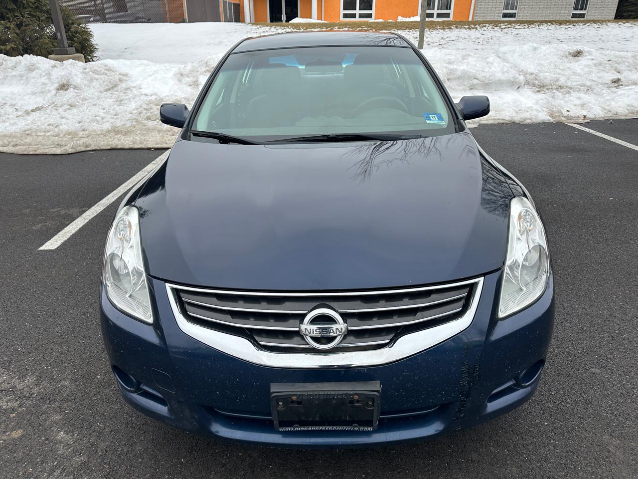 Nissan Altima 4dr Sdn I4 CVT 2.5 S 2010