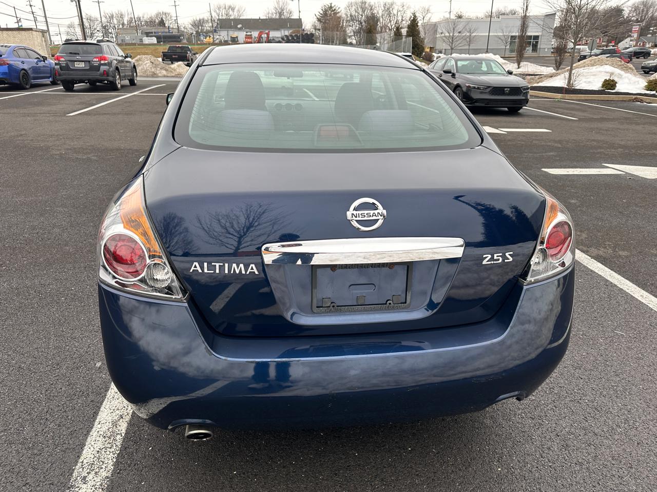 Nissan Altima 4dr Sdn I4 CVT 2.5 S 2010