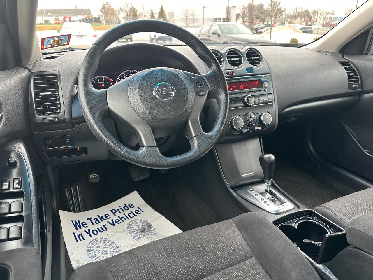 Nissan Altima 4dr Sdn I4 CVT 2.5 S 2010