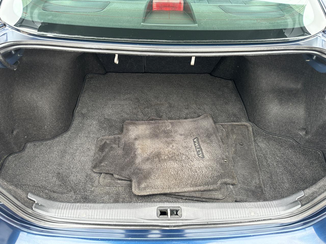 Nissan Altima 4dr Sdn I4 CVT 2.5 S 2010