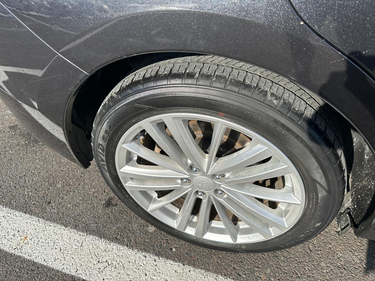 Subaru Impreza Wagon 5dr Auto 2.0i Premium 2012