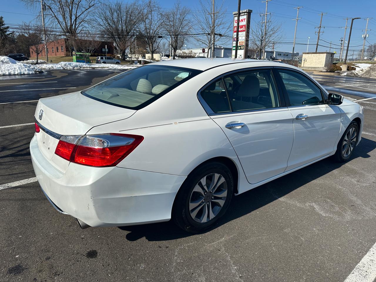 Honda Accord Sdn 4dr I4 CVT LX 2013